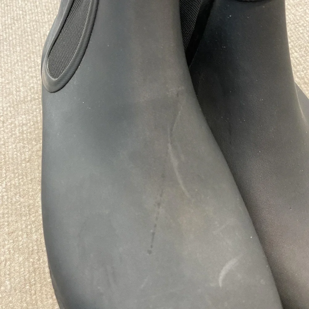 Bogs Rain Boots Womens‎ Size 10 Black Rubber Faux Fur Ankle Chelsea 72421-001